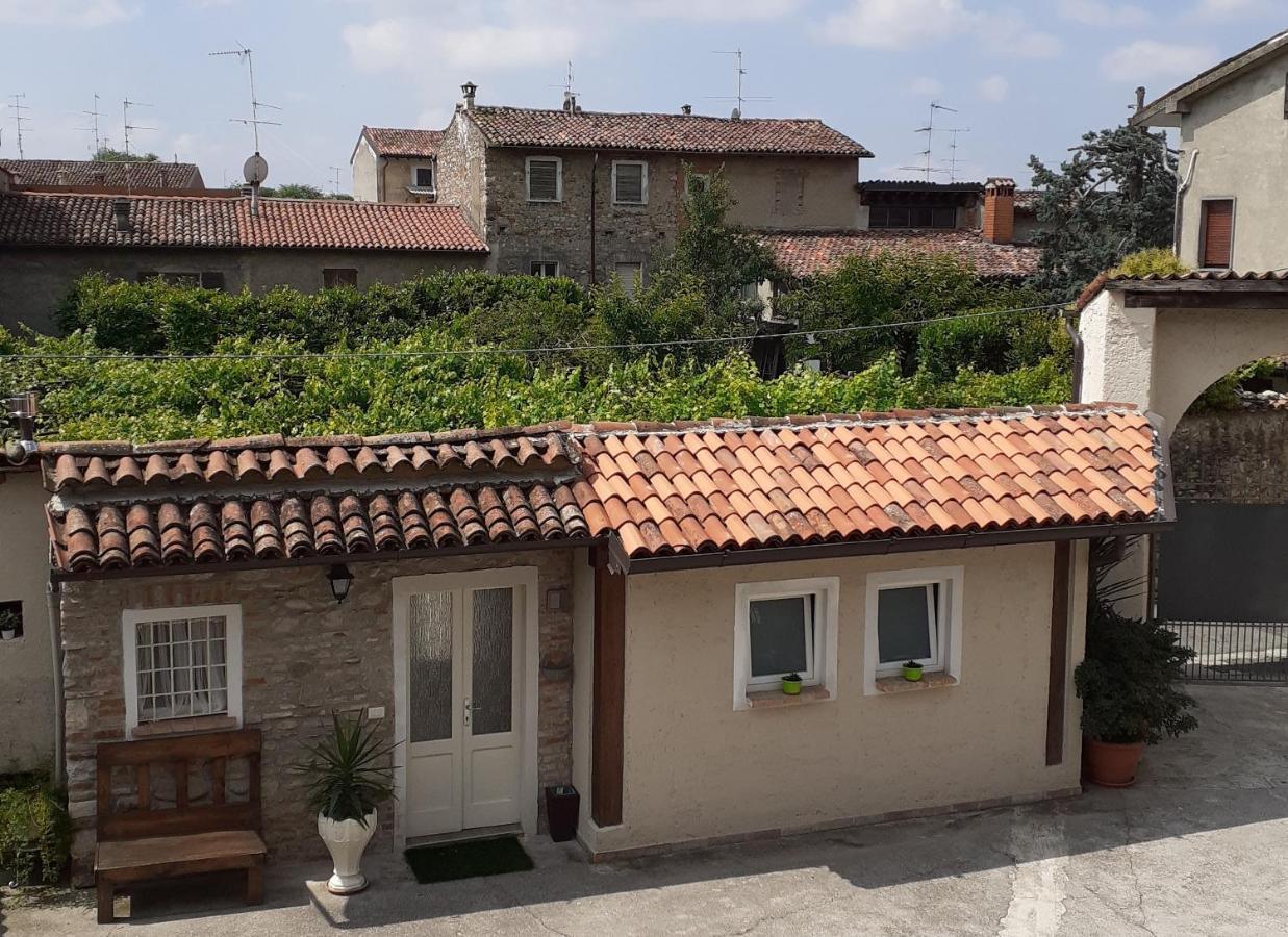 Vicolo Del Nido B&B Paderno Franciacorta Luaran gambar