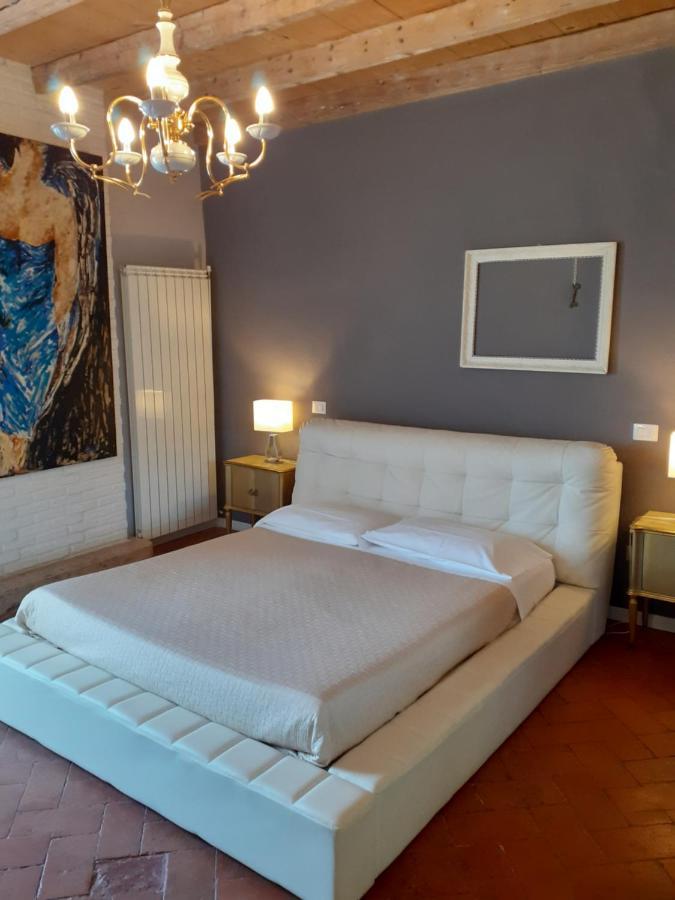 Vicolo Del Nido B&B Paderno Franciacorta Luaran gambar